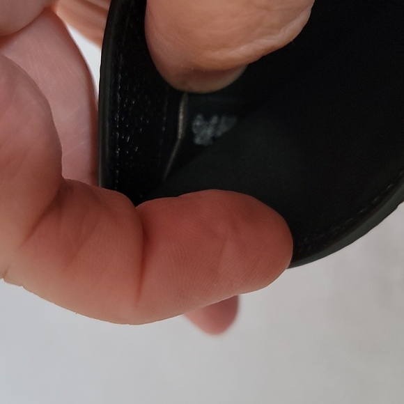 Coach black medium corner zip wallet - Picture 12 of 14